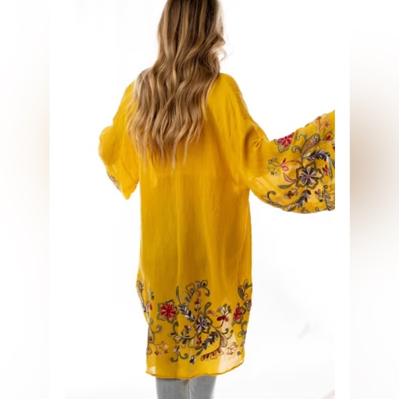 Three Bird Nest Kimono - Picture 3 of 6